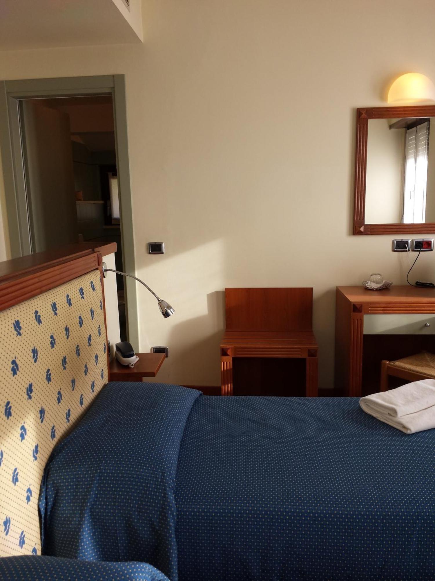 Hotel Il Castellaccio Piccione Room photo